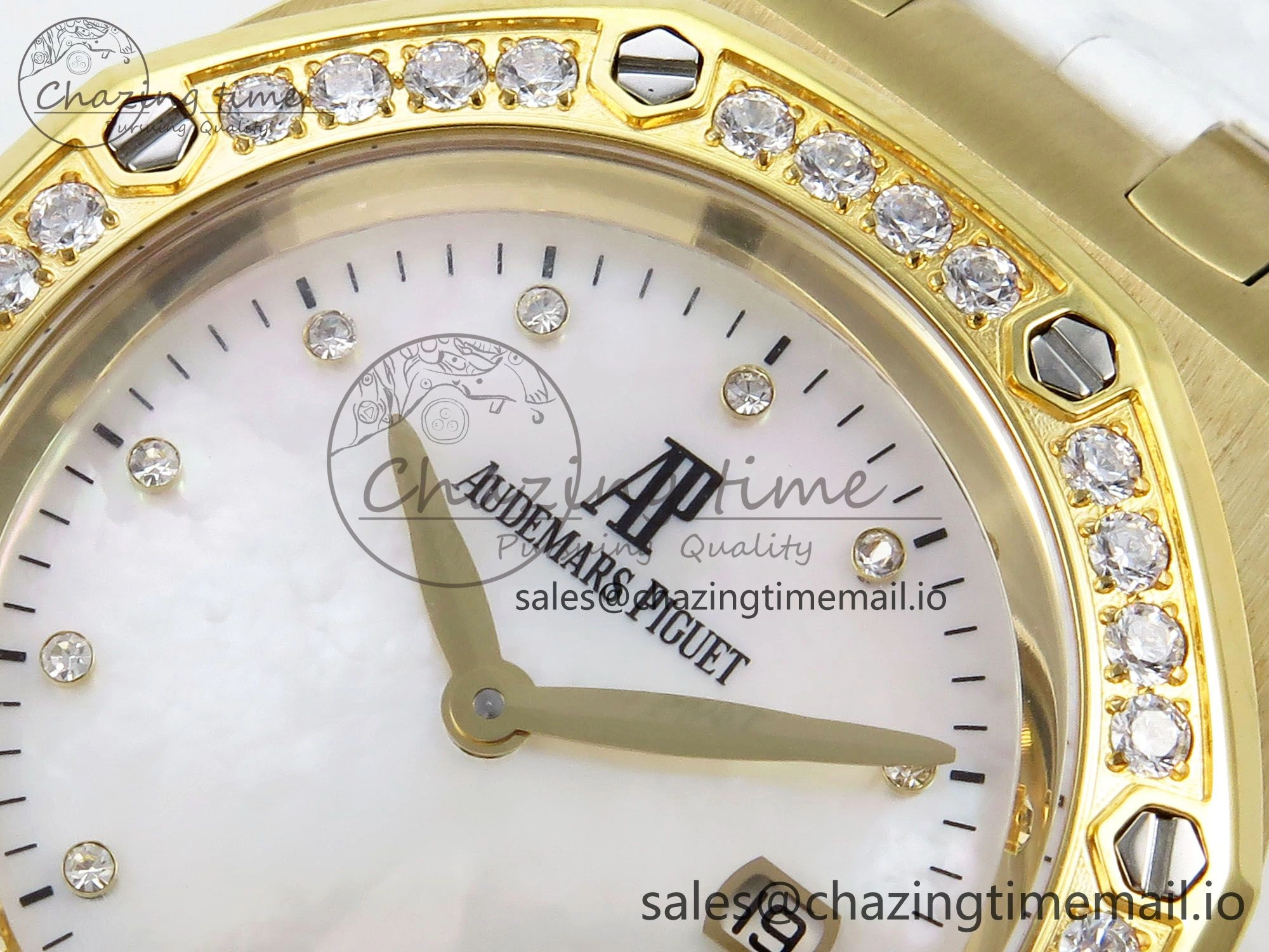 Royal Oak Ladies 33mm YG DRF Best Edition MOP Dial Diamonds Bezel on White Rubber Strap ETA Quartz OdorResistant 4392