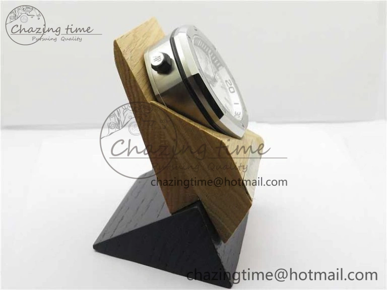 Royal Oak Offshore 15710 TZF 1:1 Best Edition Desk Clock WrinkleFree 4829