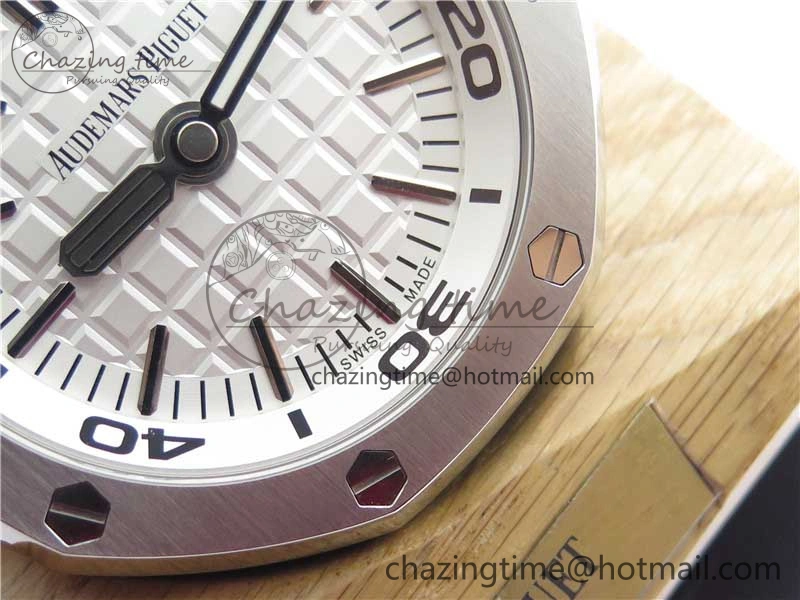Royal Oak Offshore 15710 TZF 1:1 Best Edition Desk Clock WrinkleFree 4829