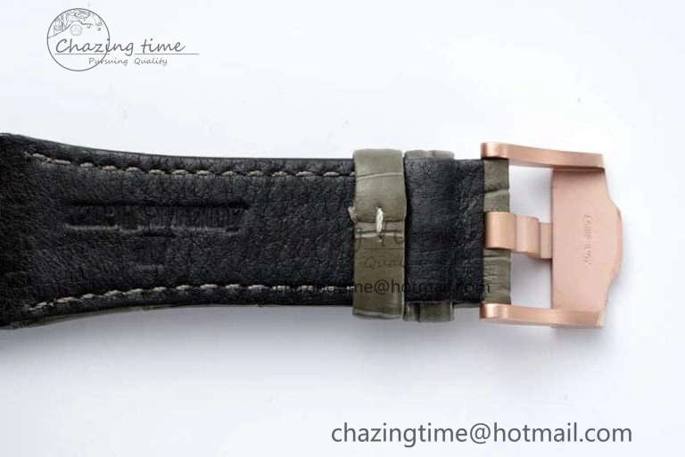Royal Oak Offshore 42mm RG APF 1:1 Best Edition Black Silver Dial on Green Leather Strap A WellDesigned 4672