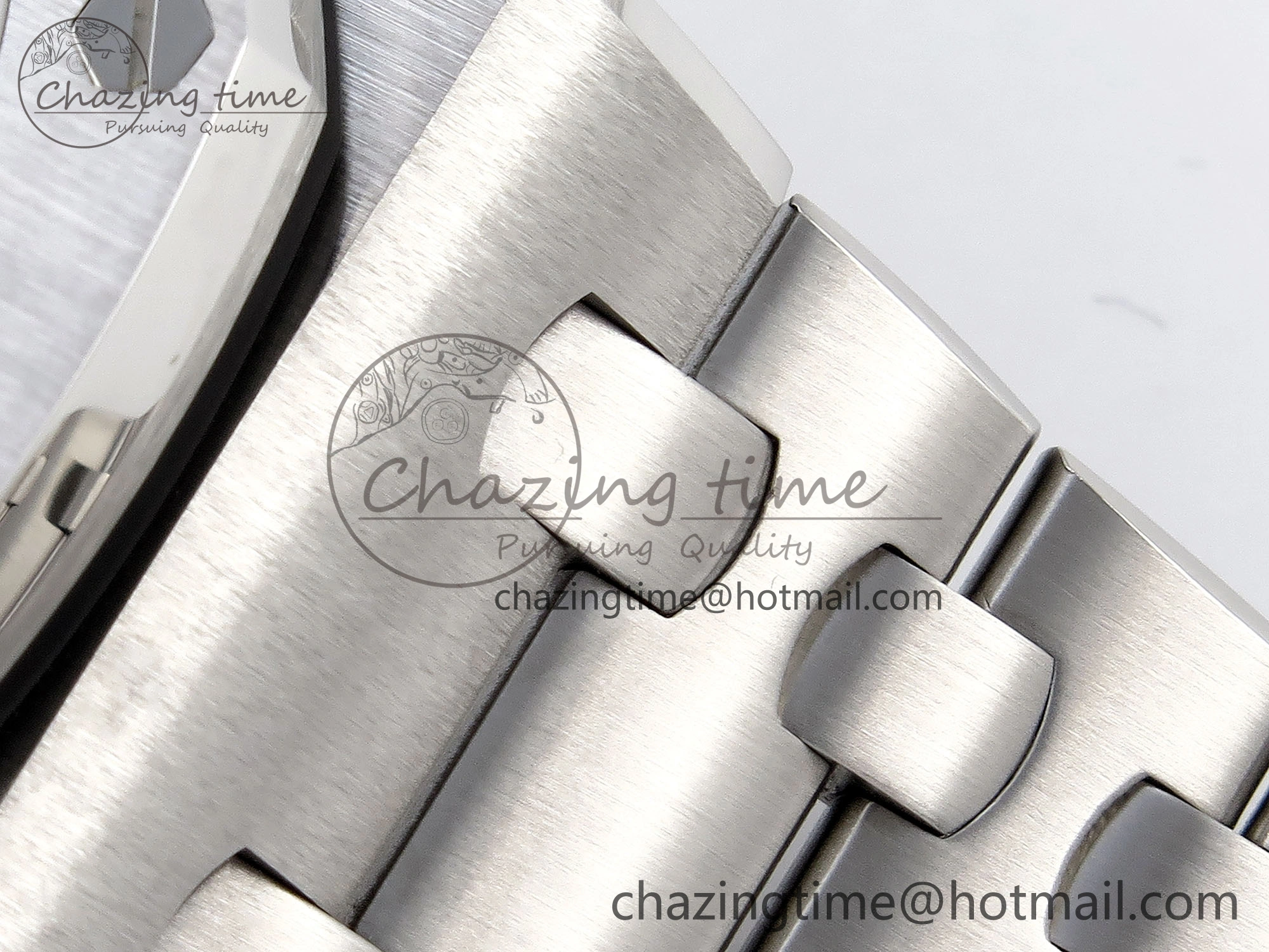 Royal Oak Offshore 42mm SS APF 1:1 Best Edition Gray Dial on SS Bracelet Strap A Sophisticated 4531