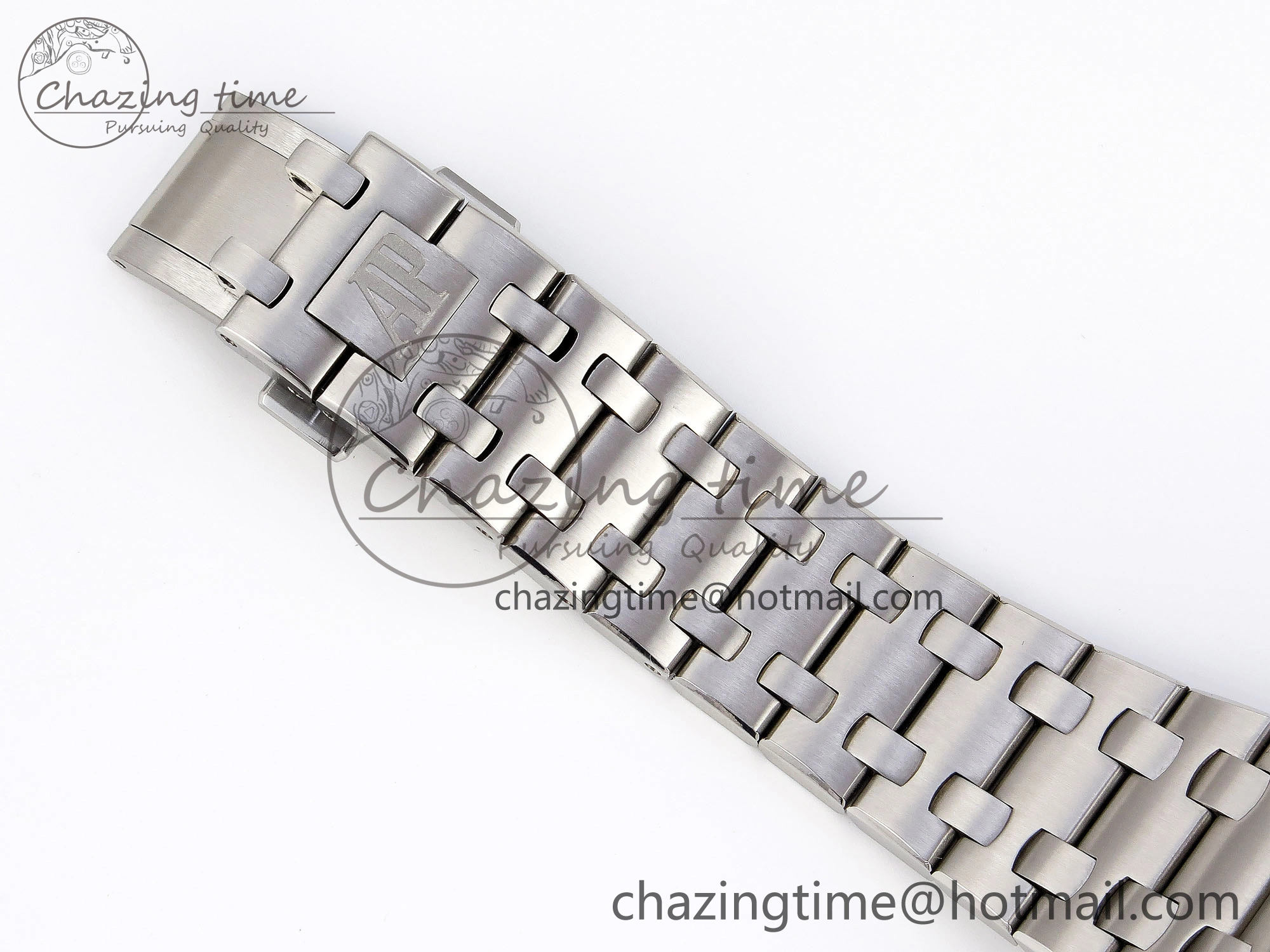 Royal Oak Offshore 42mm SS APF 1:1 Best Edition Gray Dial on SS Bracelet Strap A Sophisticated 4531