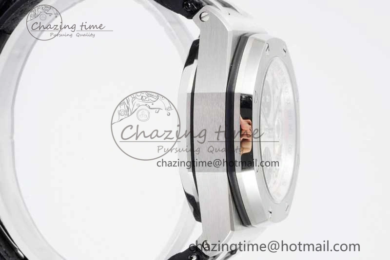 Royal Oak Offshore 42mm SS APF 1:1 Best Edition White Black Dial on Black Leather Strap A Resilient 4613