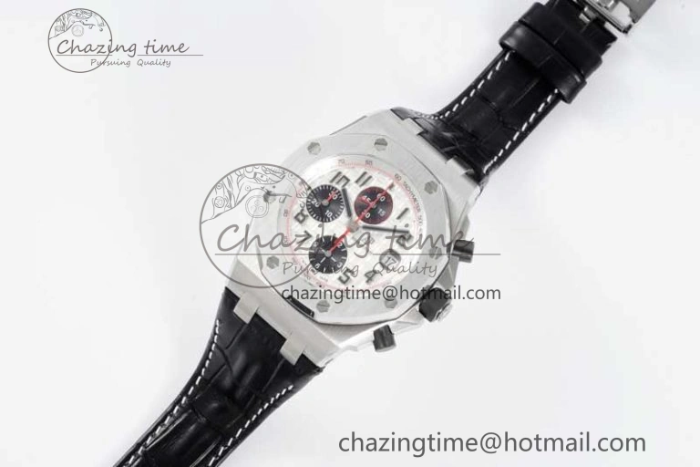 Royal Oak Offshore 42mm SS APF 1:1 Best Edition White Black Dial on Black Leather Strap A Resilient 4613