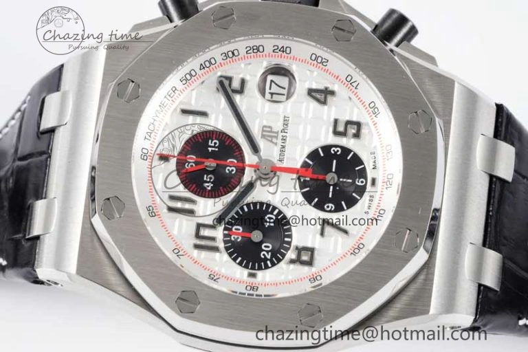 Royal Oak Offshore 42mm SS APF 1:1 Best Edition White Black Dial on Black Leather Strap A Resilient 4613