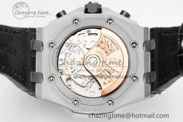Royal Oak Offshore 42mm SS APF 1:1 Best Edition White Black Dial on Black Leather Strap A Resilient 4613