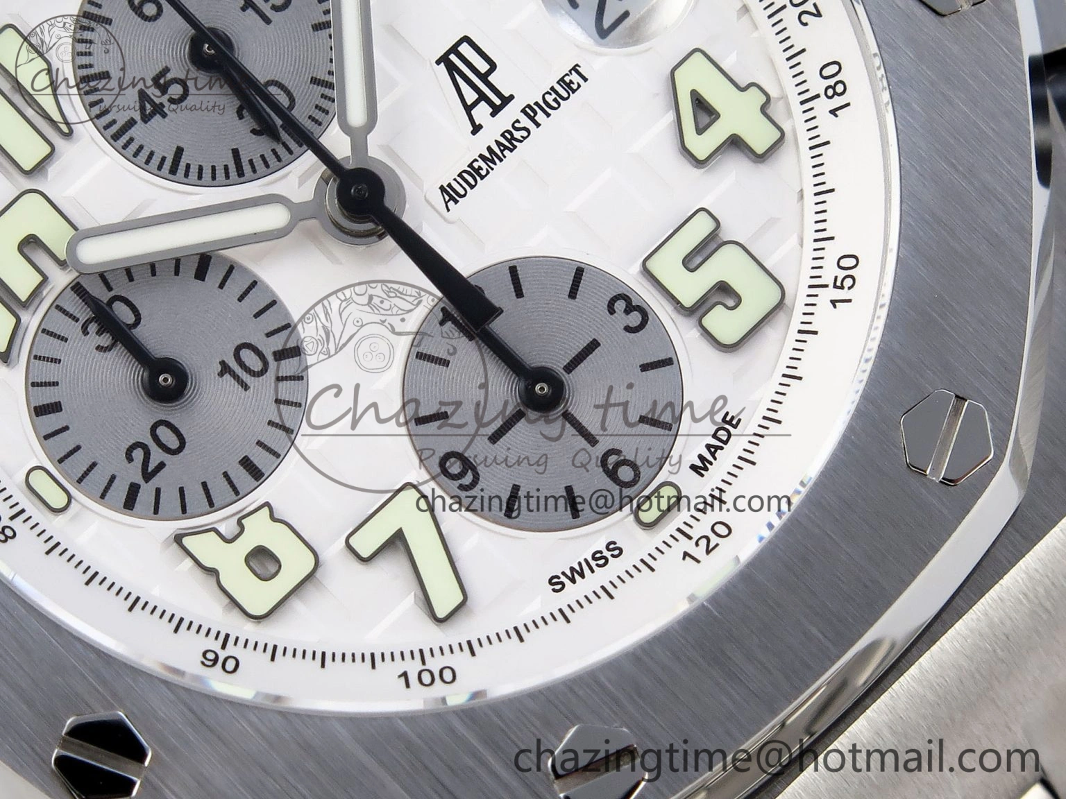 Neat Royal Oak Offshore 42mm SS APF 1:1 Best Edition White Silver Dial on SS Bracelet Strap A 4539