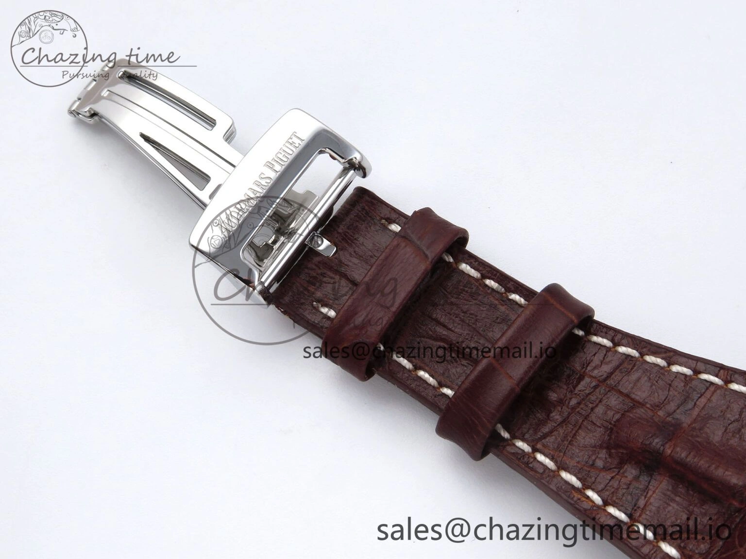 EyeCatching Royal Oak Offshore 42mm Safari TKF Best Edition White Dial on Brown Leather Strap A 4354