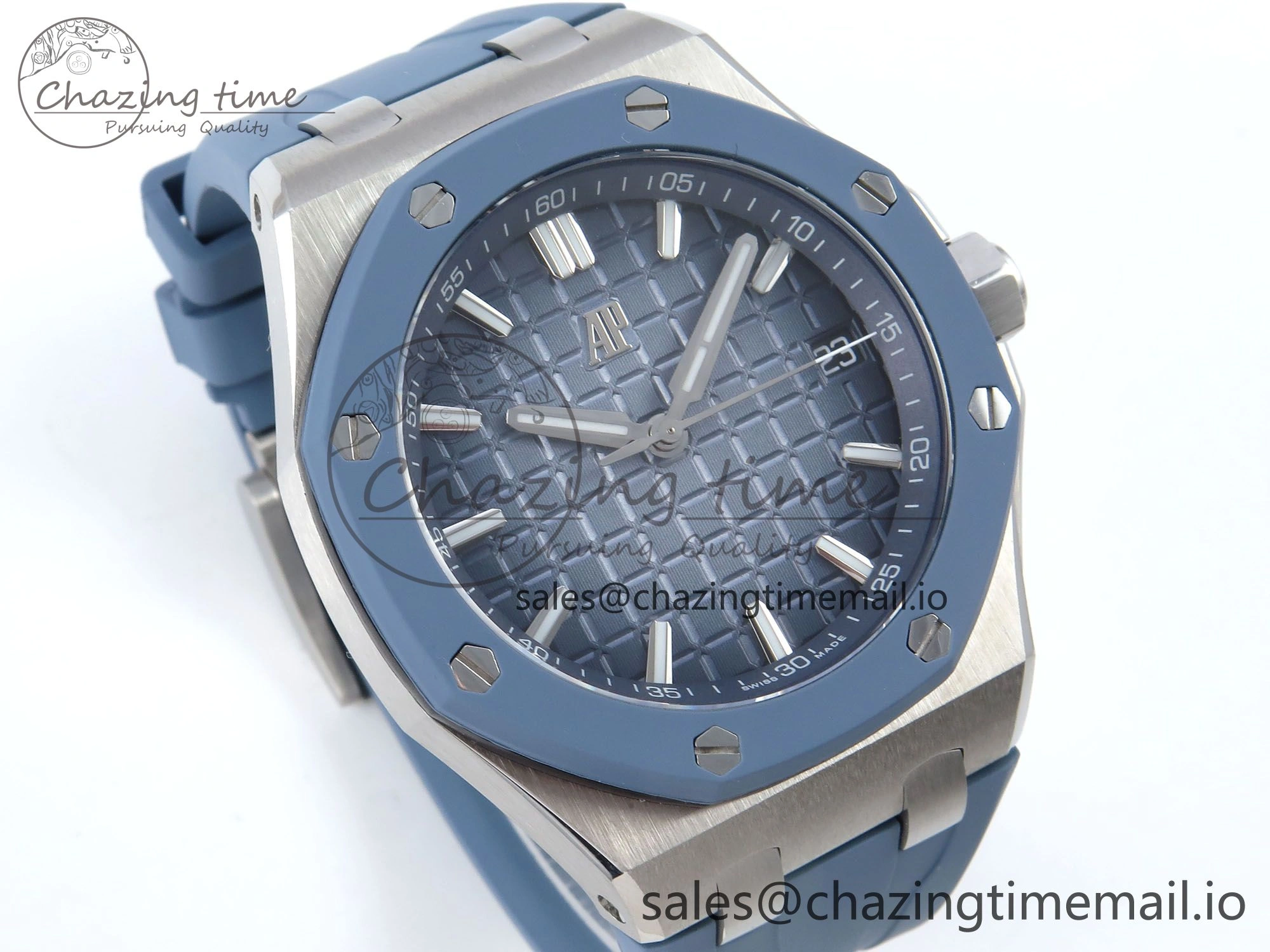 Royal Oak Offshore 43mm 15605SK APPF Best Edition Titanium Blue Dial on Blue Rubber Strap SA SunProtective 4277