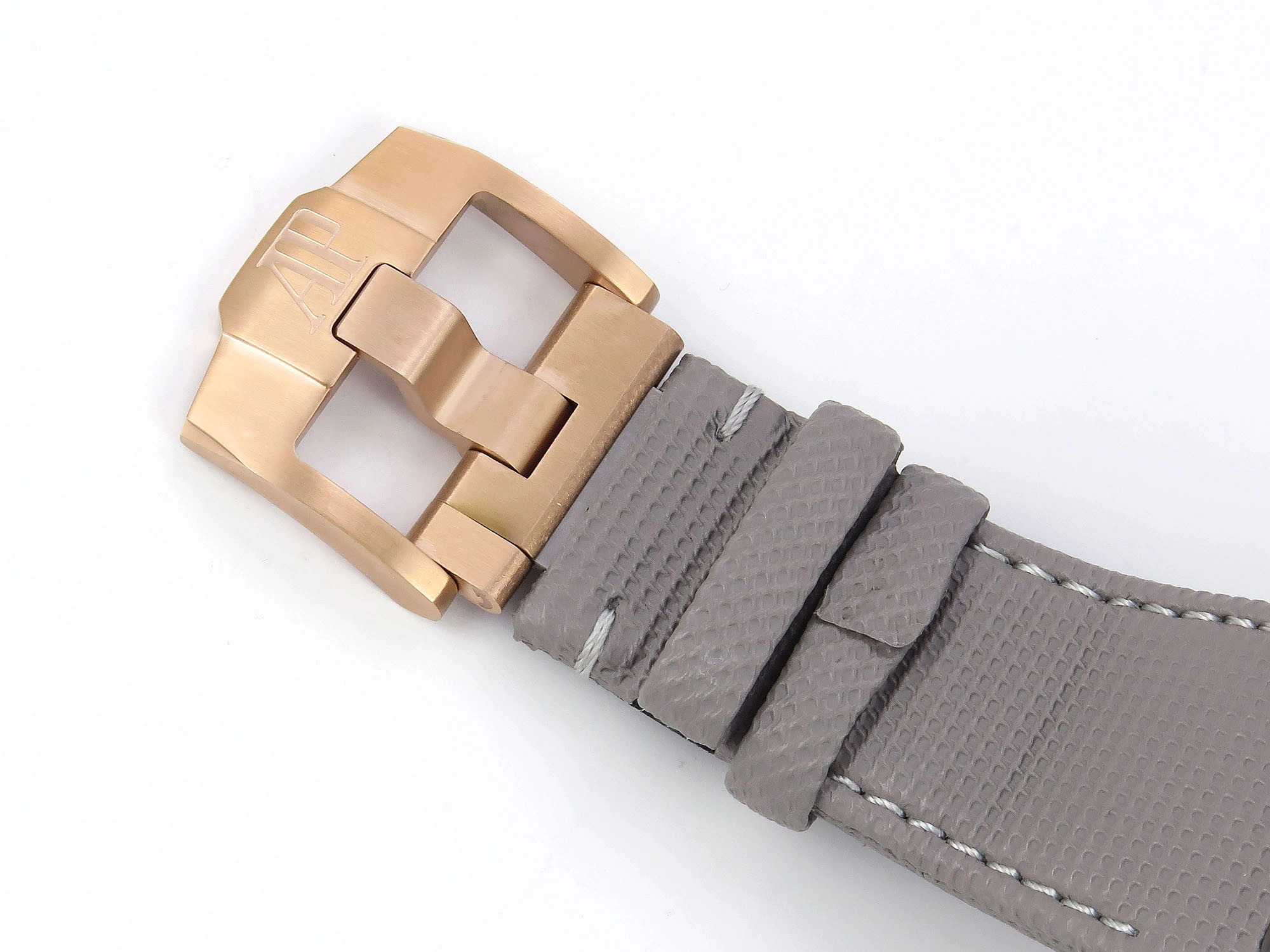 Royal Oak Offshore 43mm 26420oi RG Titanium APPF Best Edition Gray Dial on Gray Nylon Strap A Unique 4409