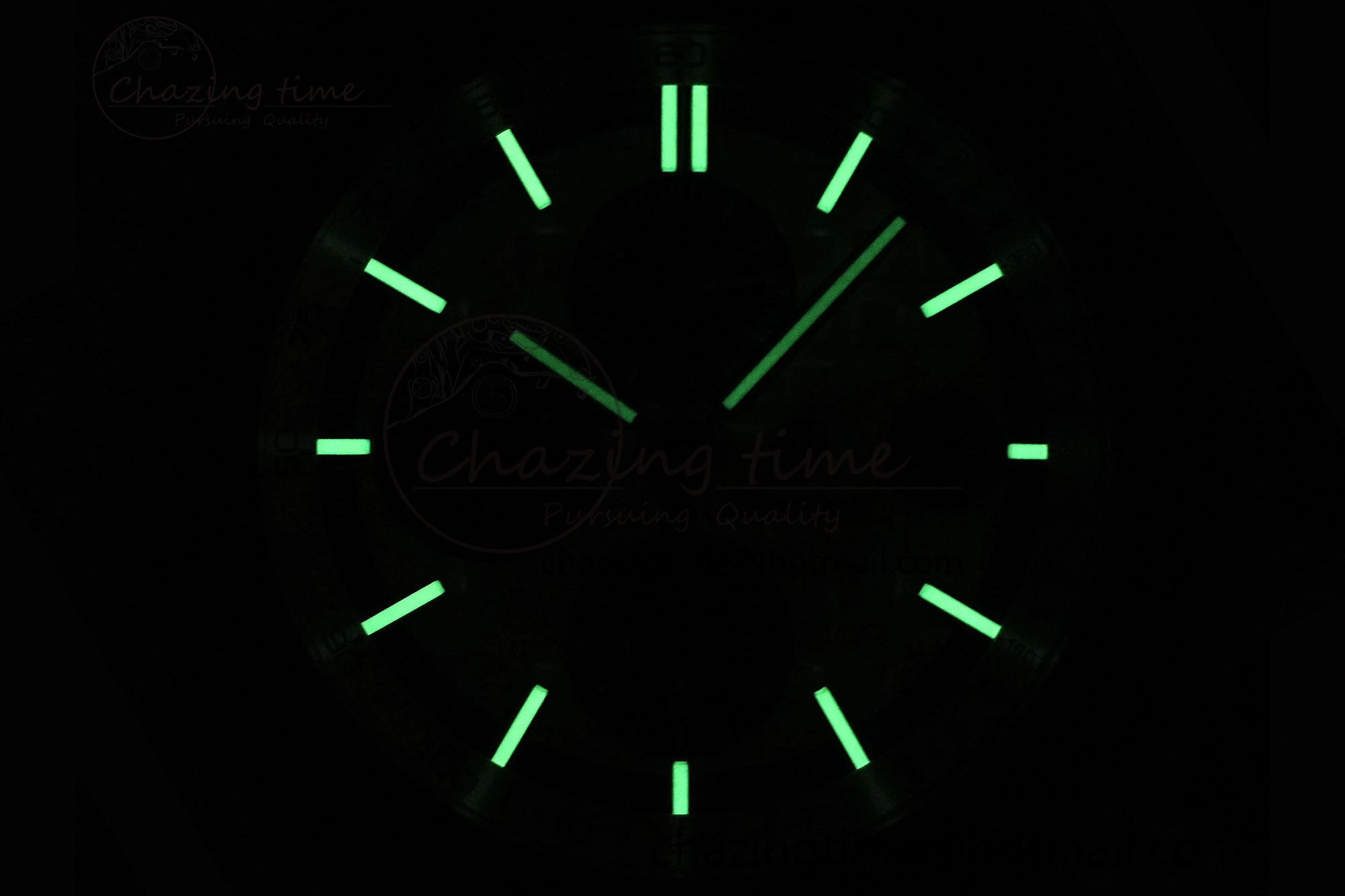 Royal Oak Offshore 44mm Real Ceramic APF 1:1 Best Edition Black Dial RG Markers on Rubber Strap A Refined 4697
