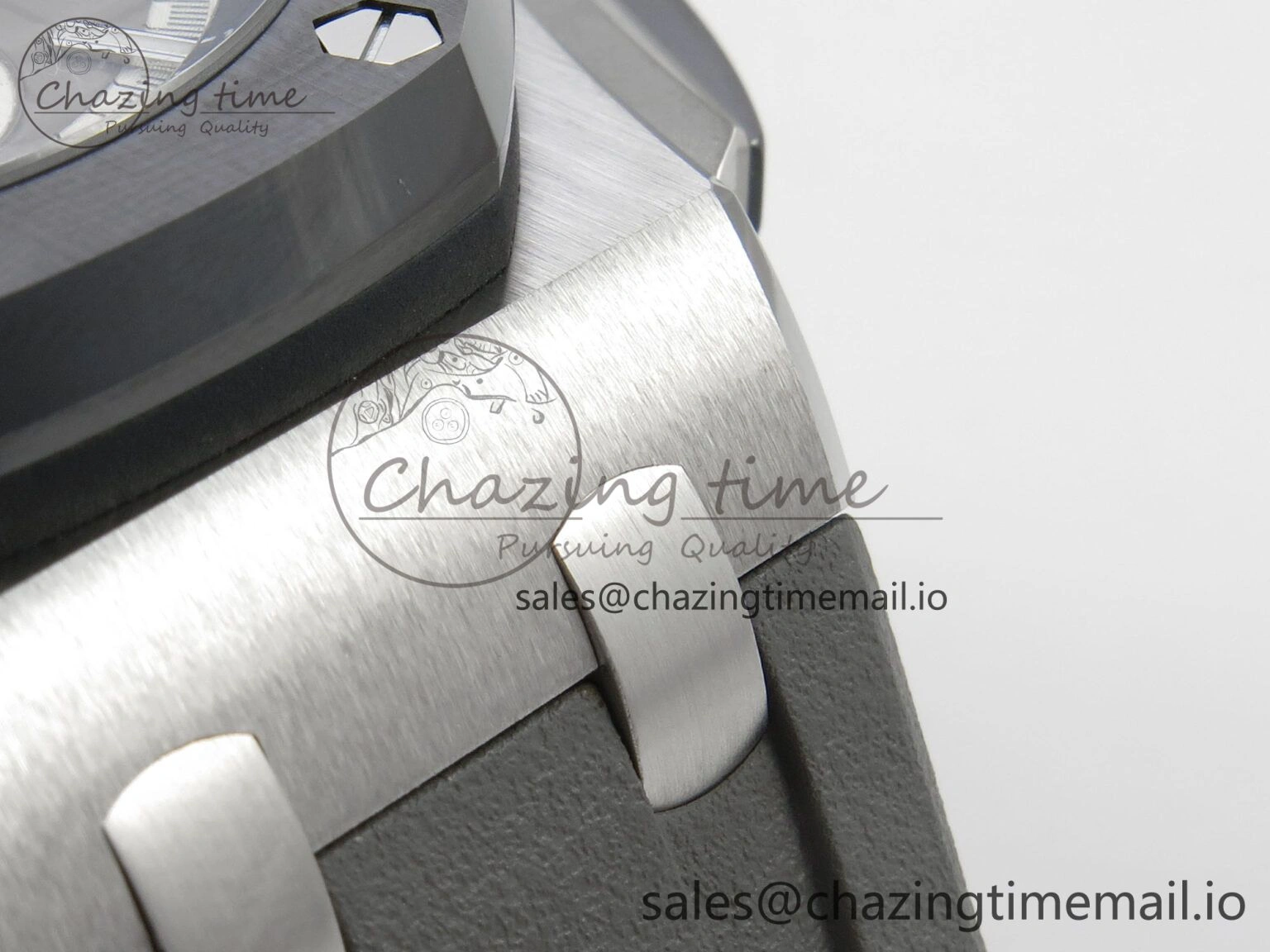Royal Oak Offshore 44mm SS APPF Best Edition Gray White Dial Ceramic Bezel on Gray Rubber Strap SA Compact 4242