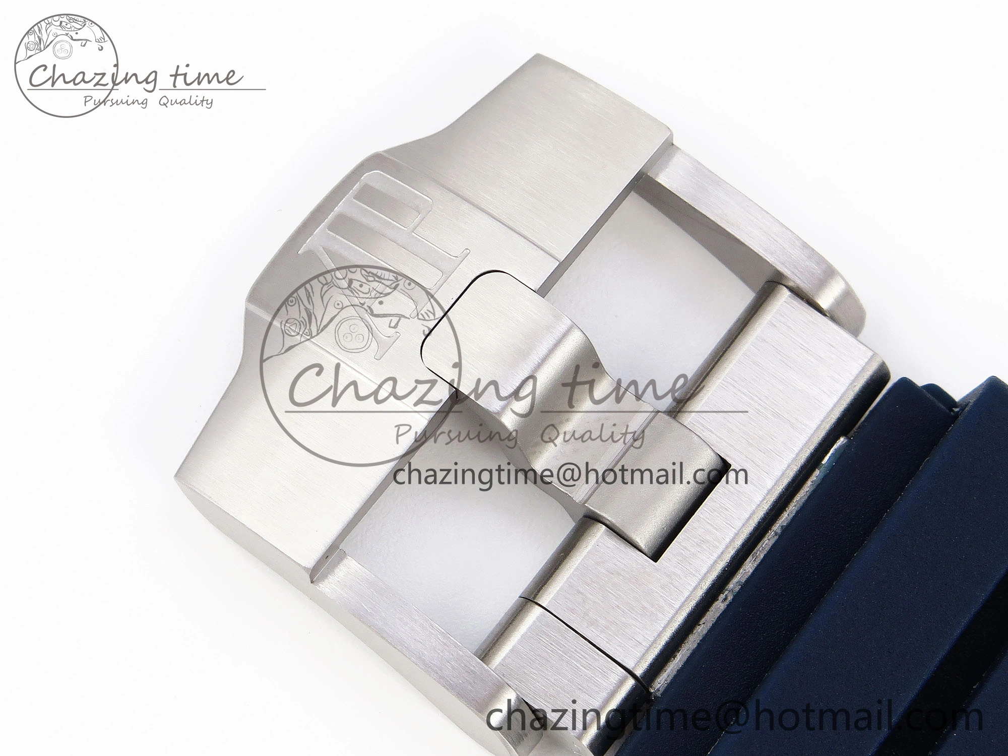 EyeCatching Royal Oak Offshore 44mm SS Bezel APF 1:1 Best Edition Blue Silver Dial on Blue Rubber Strap A 4546