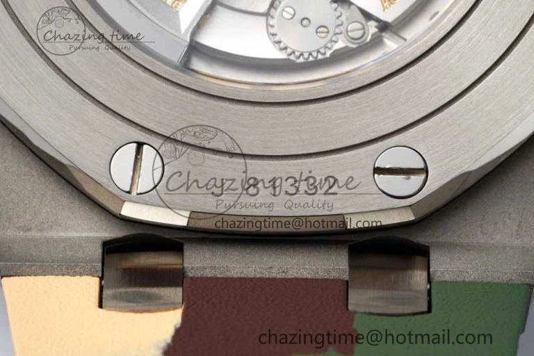 Casual Royal Oak Offshore 44mm SS Green Ceramic Bezel APF 1:1 Best Edition Cream Dial on Camo Rubber Strap A 4679