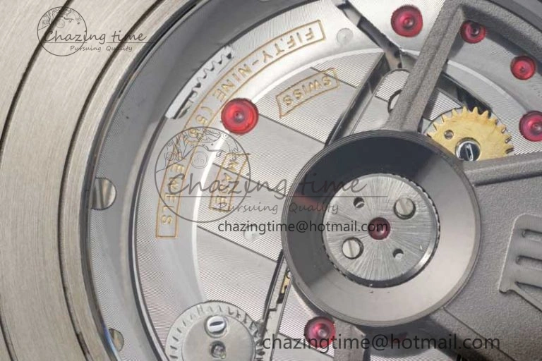 Casual Royal Oak Offshore 44mm SS Green Ceramic Bezel APF 1:1 Best Edition Cream Dial on Camo Rubber Strap A 4679