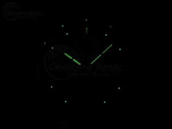 Royal Oak Offshore AP0861A Survivor Ltd Ed DLC CER RU Black IPF A Bright 4464