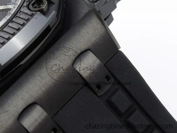 Royal Oak Offshore AP0861A Survivor Ltd Ed DLC CER RU Black IPF A Bright 4464