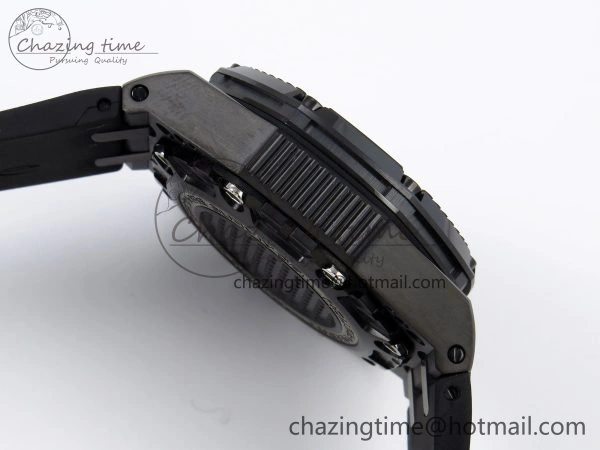 Royal Oak Offshore AP0861A Survivor Ltd Ed DLC CER RU Black IPF A Bright 4464