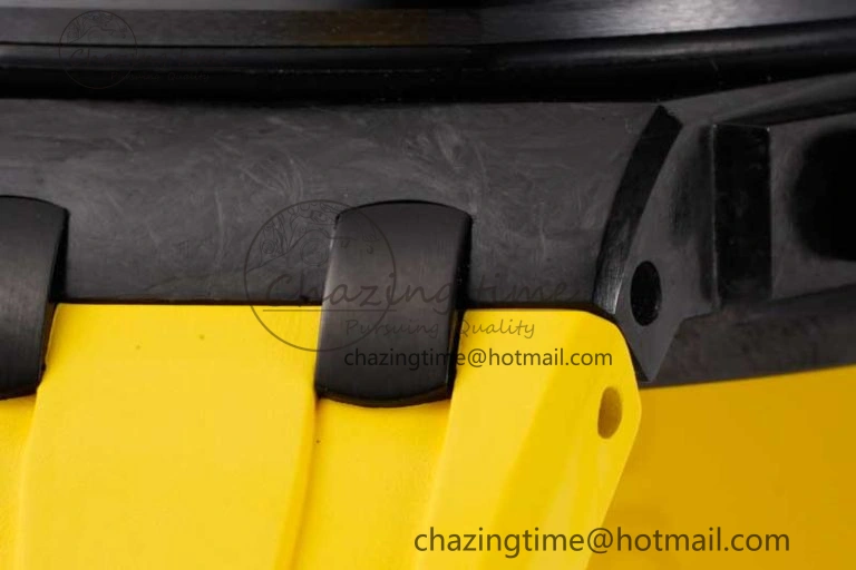 Elegant Royal Oak Offshore Bumble Bee Forged Carbon 1:1 JJF Best Edition on Yellow Rubber Strap A 4609