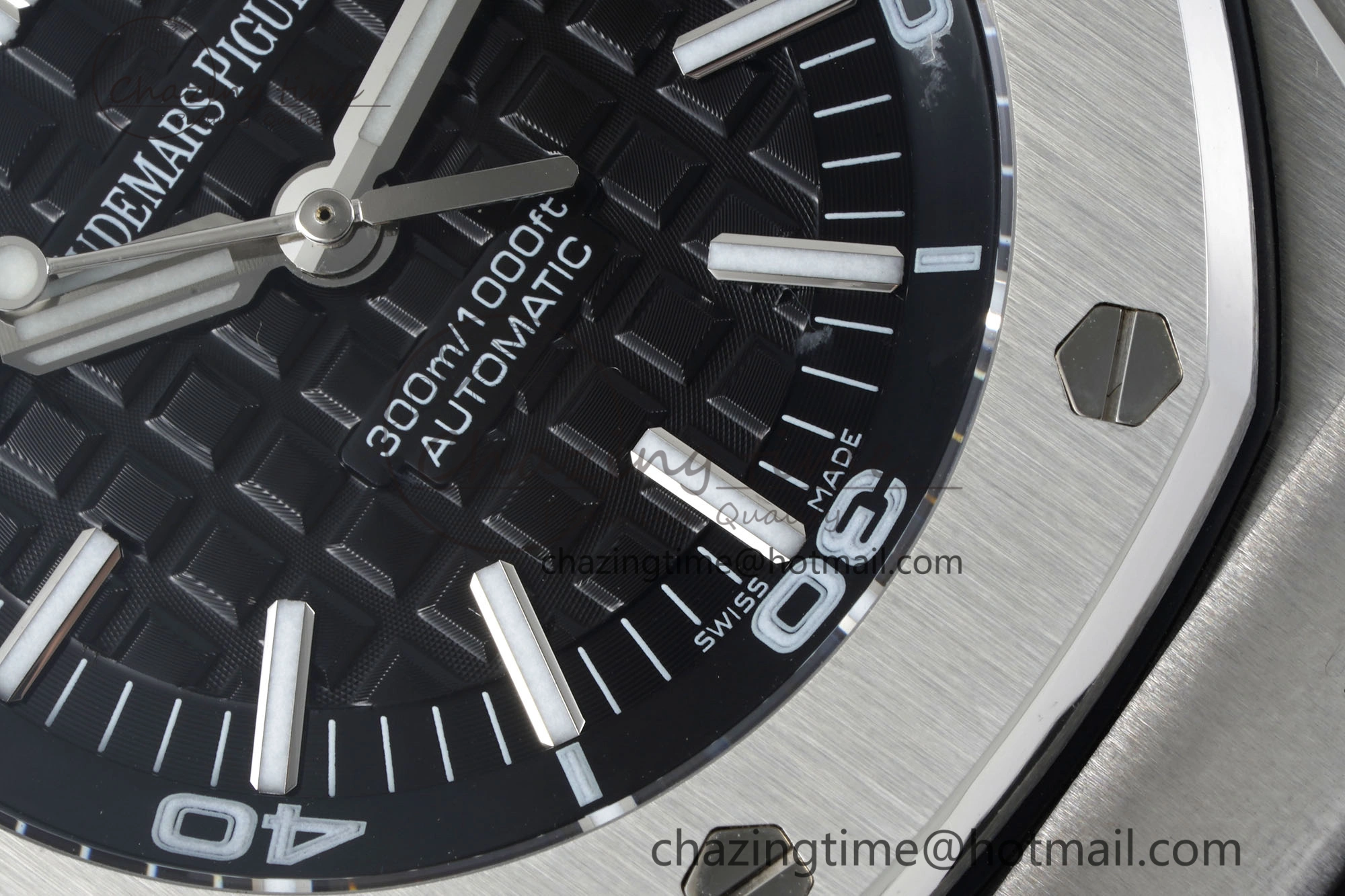 Compact Royal Oak Offshore Diver 15703 RSF 1:1 Best Edition on Rubber Strap A 4736