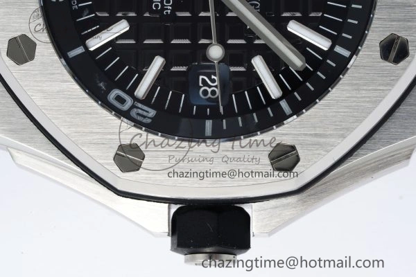 Compact Royal Oak Offshore Diver 15703 RSF 1:1 Best Edition on Rubber Strap A 4736