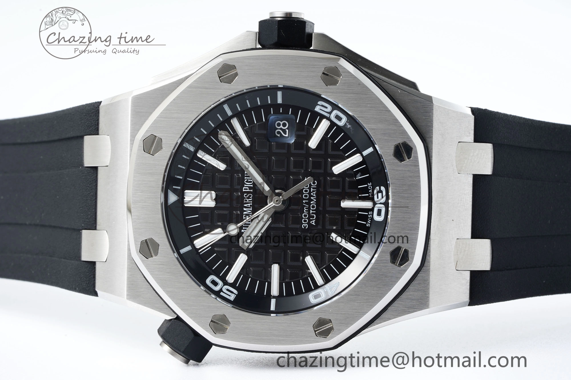 Compact Royal Oak Offshore Diver 15703 RSF 1:1 Best Edition on Rubber Strap A 4736