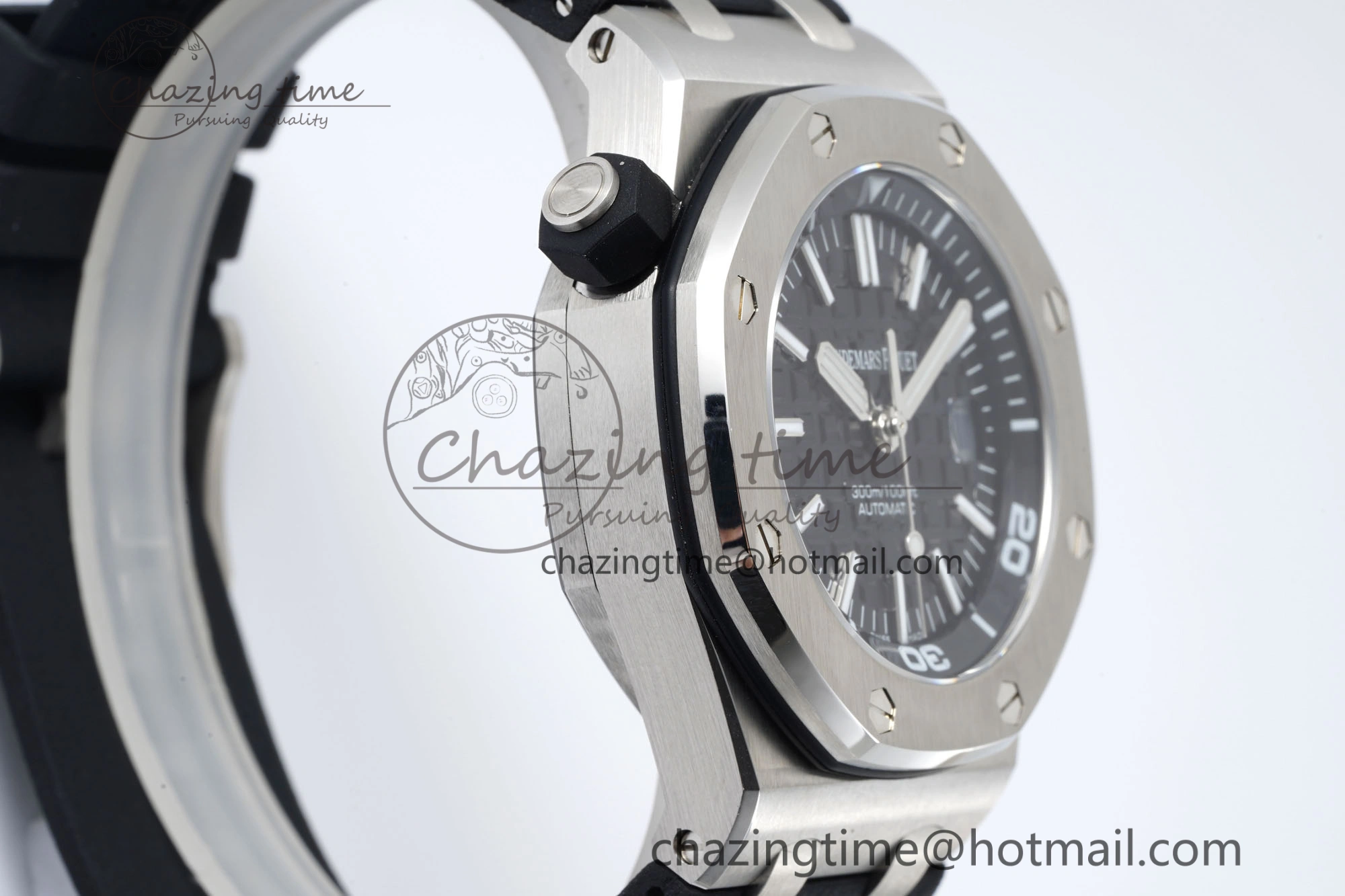 Compact Royal Oak Offshore Diver 15703 RSF 1:1 Best Edition on Rubber Strap A 4736