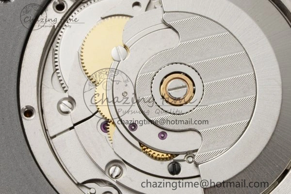 Compact Royal Oak Offshore Diver 15703 RSF 1:1 Best Edition on Rubber Strap A 4736