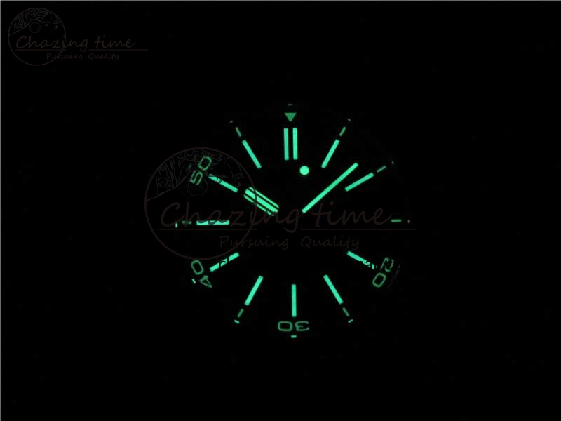 Royal Oak Offshore Diver 15703 ZF 1:1 Best Edition Black Dial on Black Rubber Strap A Trendsetting 4816