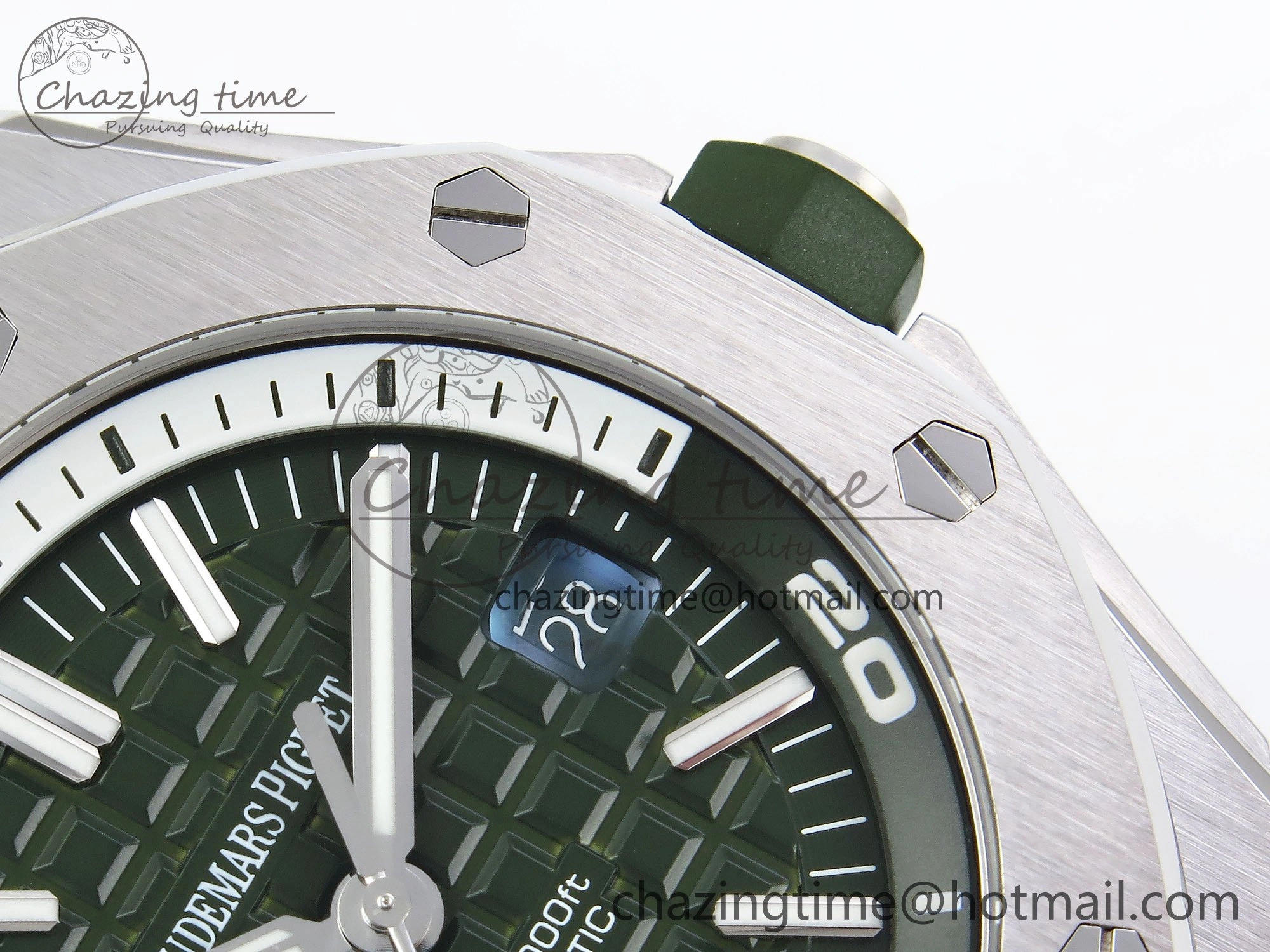 Royal Oak Offshore Diver 15710 IPF 1:1 Best Edition Green Dial on Green Rubber Strap SA3120 Super Clone Stretchable 4427