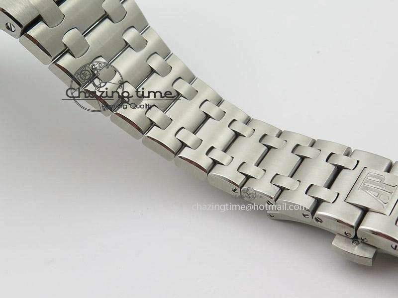 Royal Oak Offshore Diver 15710 Noob Best Edition On SS Bracelet A Soft 5126