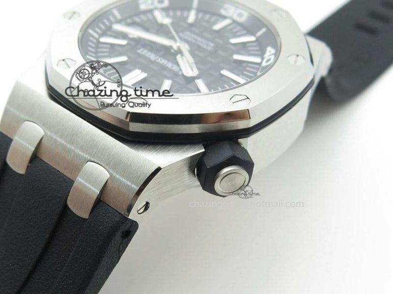Sophisticated Royal Oak Offshore Diver 15710 Noob Best Edition on Rubber Strap A 5127