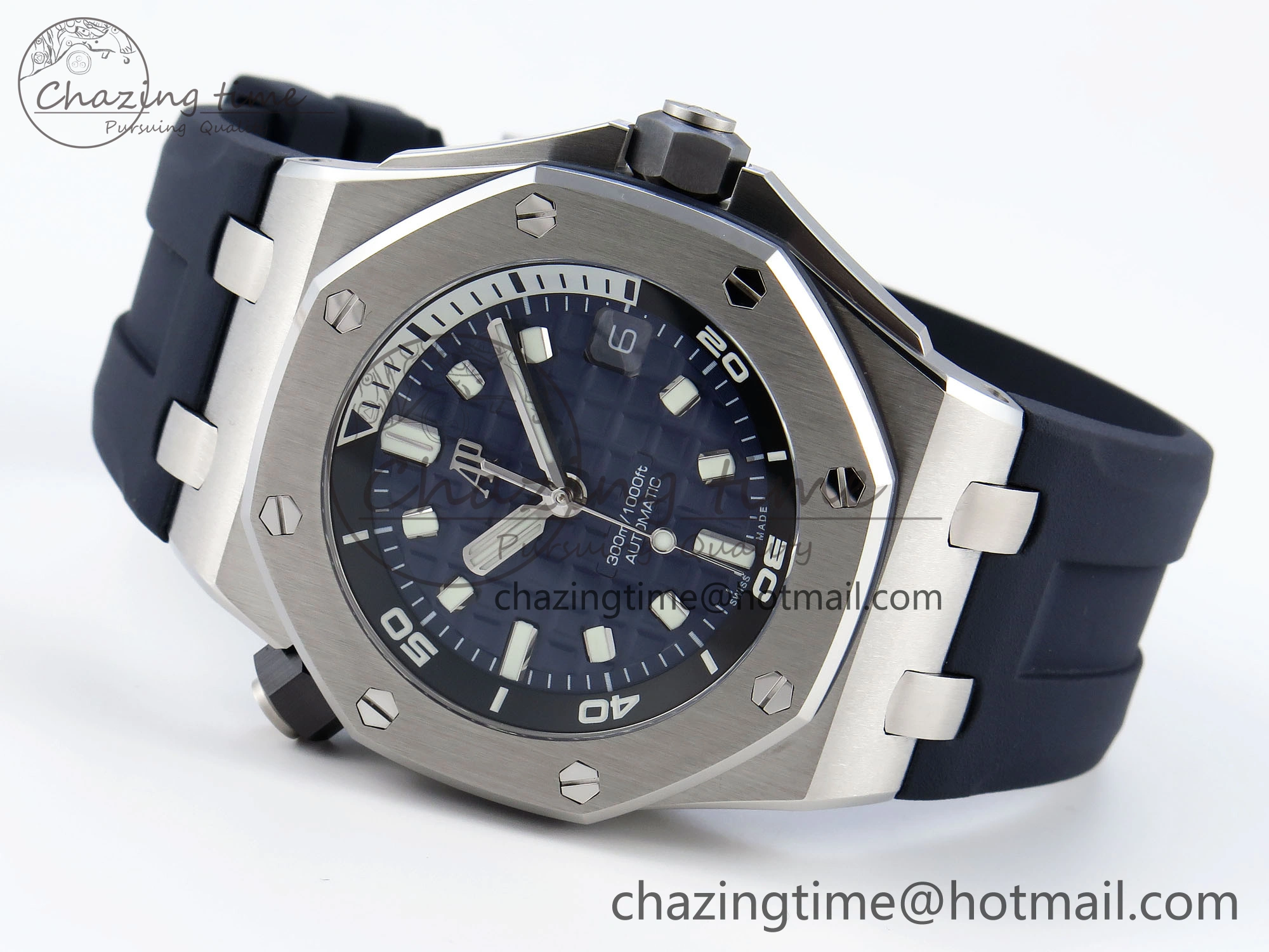 Royal Oak Offshore Diver 15720 APSF 1:1 Best Edition Blue Dial on Blue Rubber Strap SA Resilient 4545