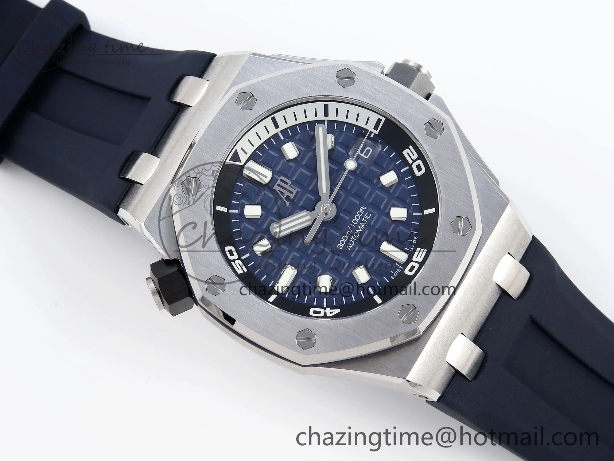 Royal Oak Offshore Diver 15720 APSF 1:1 Best Edition Blue Dial on Blue Rubber Strap SA Resilient 4545