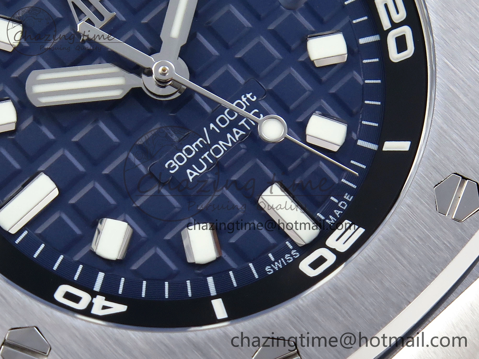 Royal Oak Offshore Diver 15720 APSF 1:1 Best Edition Blue Dial on Blue Rubber Strap SA Resilient 4545