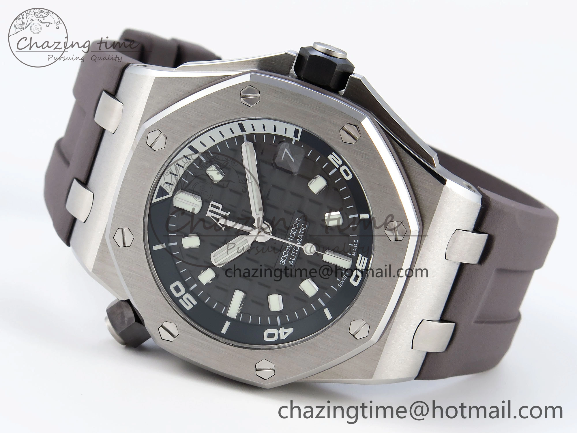 Royal Oak Offshore Diver 15720 APSF 1:1 Best Edition Gray Dial on Gray Rubber Strap SA Refined 4542