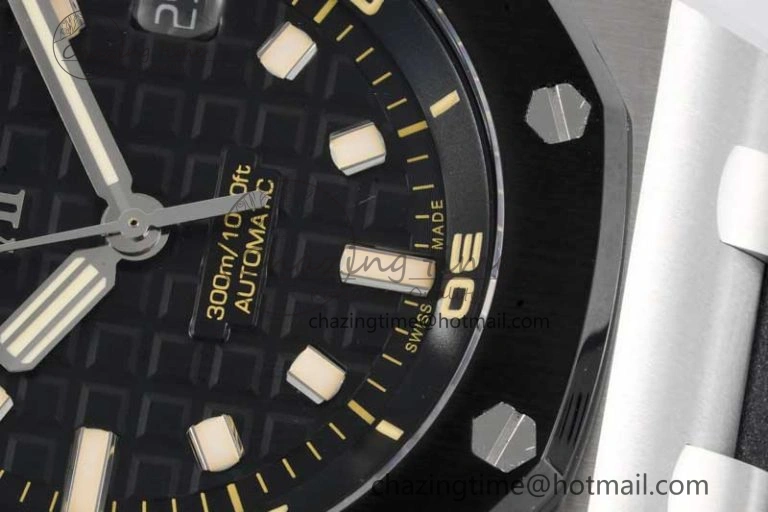 SoftTouch Royal Oak Offshore Diver 15720 Black Ceramic Bezel SS APF 1:1 Best Edition Black Dial on Black Rubber Strap A 4612