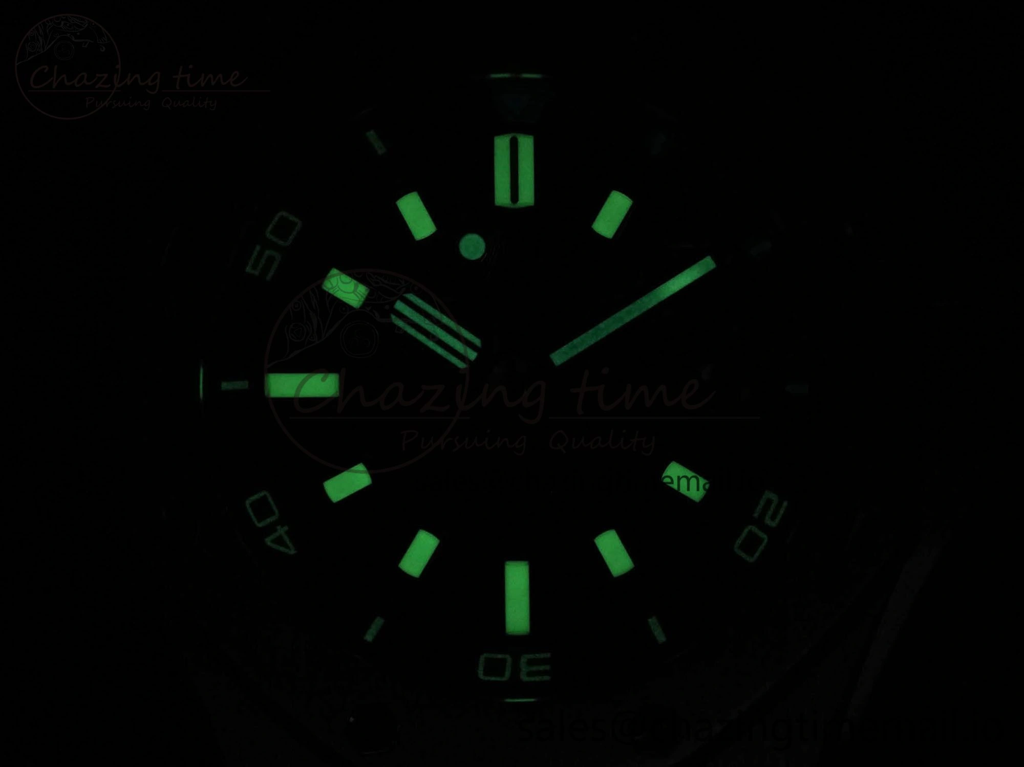 ModernLook Royal Oak Offshore Diver 15720 IPF Best Edition Blue Dial on Blue Rubber Strap A4308 V 4402