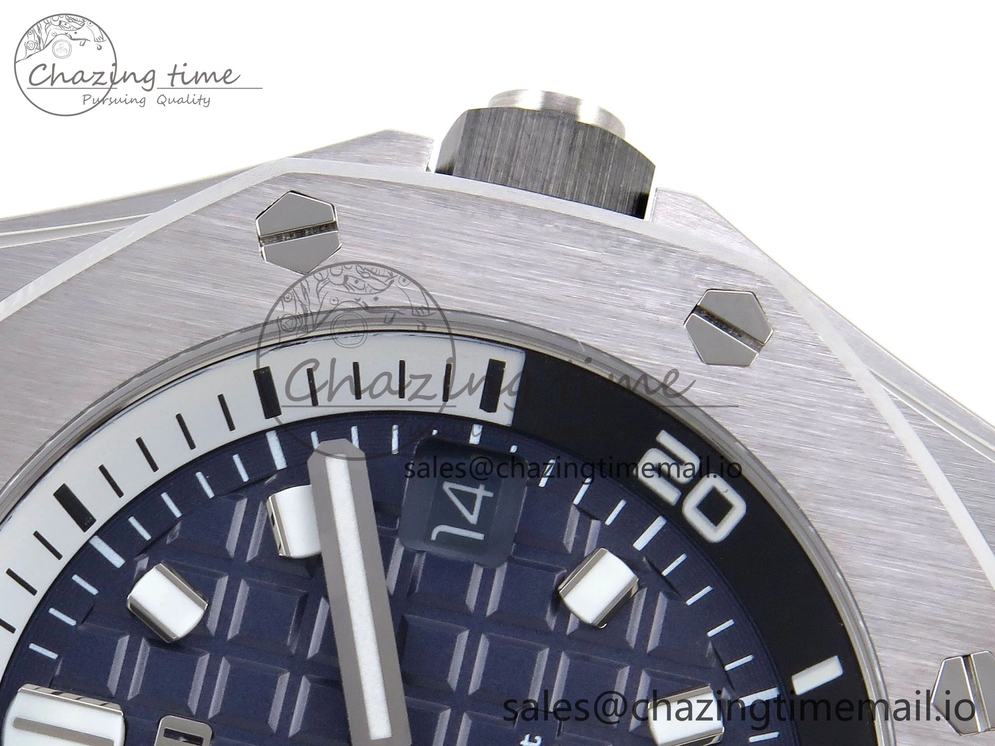 ModernLook Royal Oak Offshore Diver 15720 IPF Best Edition Blue Dial on Blue Rubber Strap A4308 V 4402