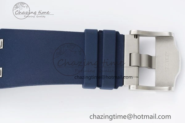 Packable Royal Oak Offshore Diver 15720 IPF Best Edition Blue Dial on Blue Rubber Strap A 4706
