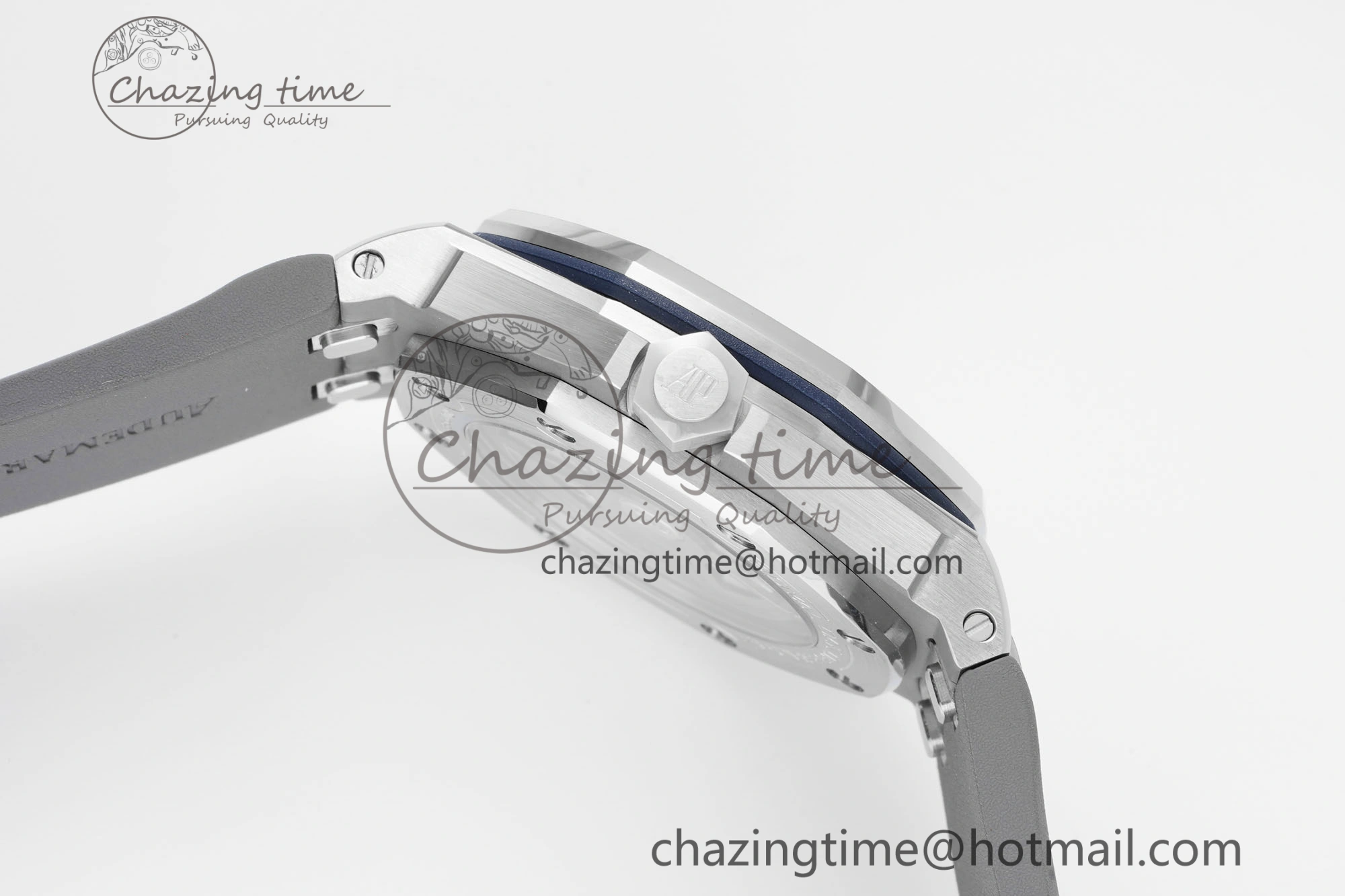 Royal Oak Offshore Diver 15720 IPF Best Edition Gray Dial on Gray Rubber Strap A Stylish 4705