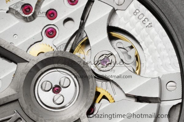Royal Oak Offshore Diver 15720 IPF Best Edition Gray Dial on Gray Rubber Strap A Stylish 4705