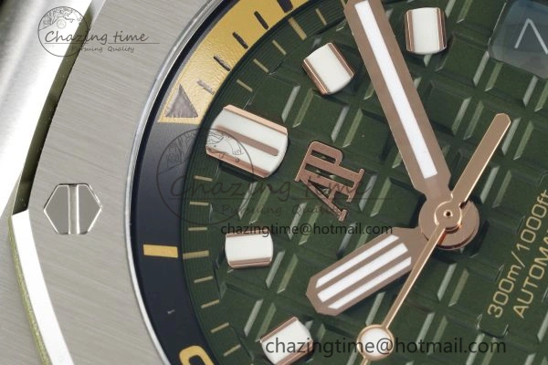 Royal Oak Offshore Diver 15720 IPF Best Edition Green Dial on Green Rubber Strap A QuickDry 4704