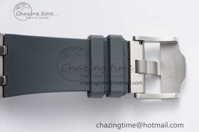 Royal Oak Offshore Diver 15720 SS APF 1:1 Best Edition Gray Dial on Gray Rubber Strap A Casual 4610