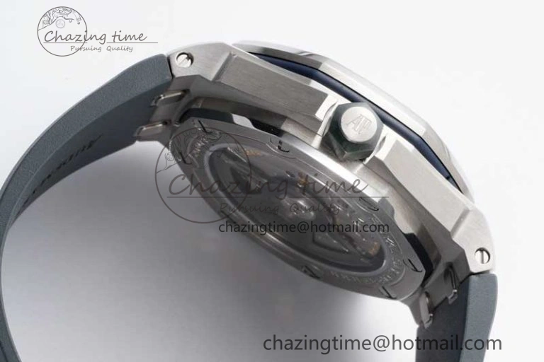 Royal Oak Offshore Diver 15720 SS APF 1:1 Best Edition Gray Dial on Gray Rubber Strap A Casual 4610