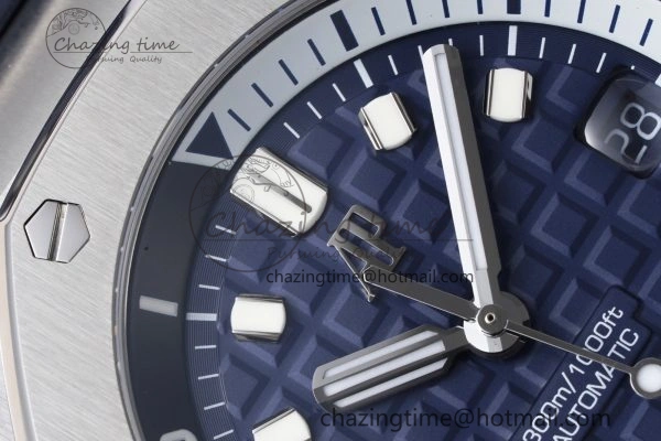 Modern Royal Oak Offshore Diver 15720 SS ZF 1:1 Best Edition Blue Dial on Blue Rubber Strap A 4678