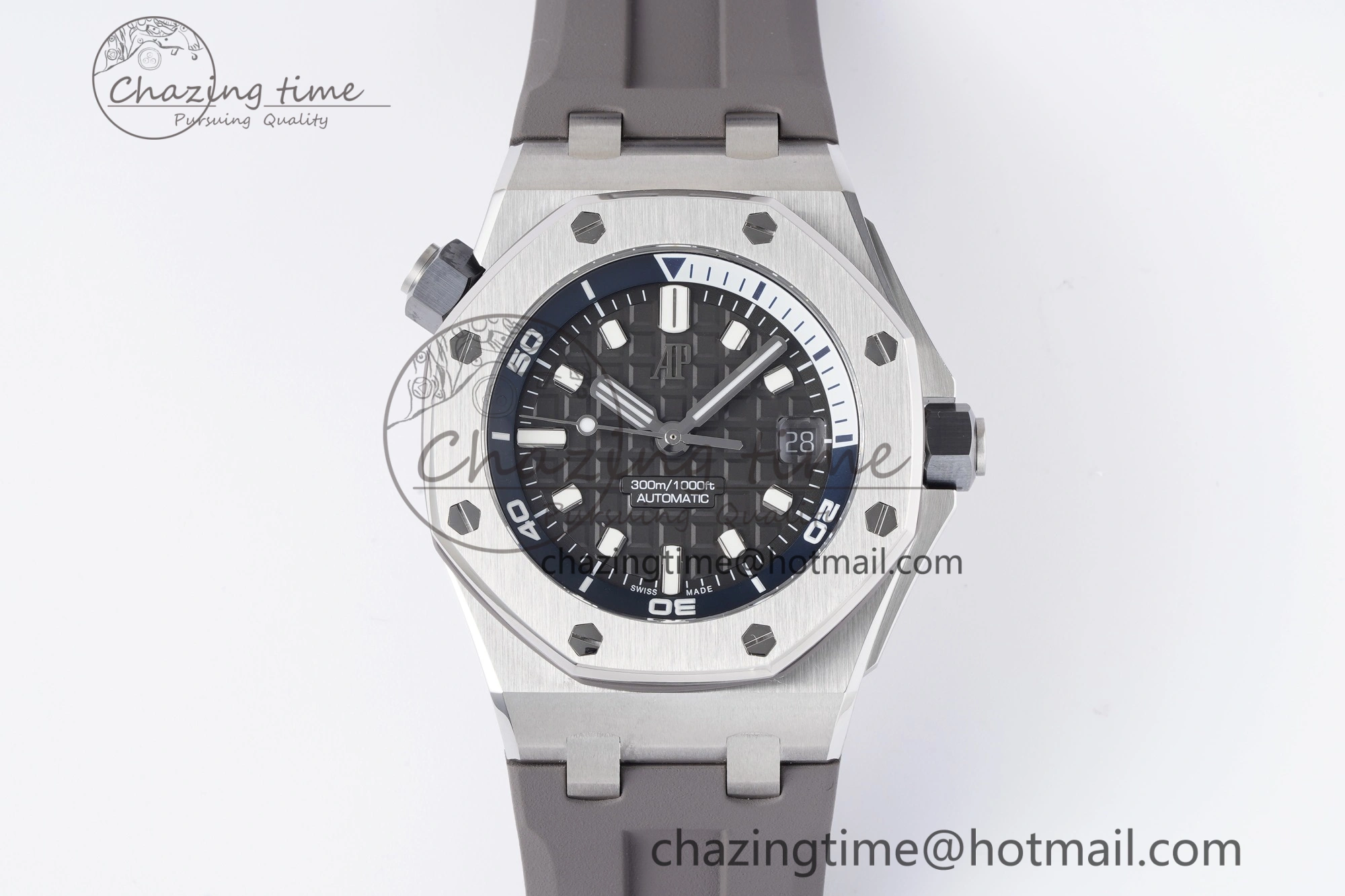ComfortFit Royal Oak Offshore Diver 15720 SS ZF 1:1 Best Edition Gray Dial on Gray Rubber Strap A 4682