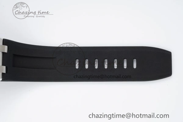 Royal Oak Offshore Diver Black Ceramic Bezel 15720 IPF Best Edition Black Dial on Black Rubber Strap A Flexible 4708