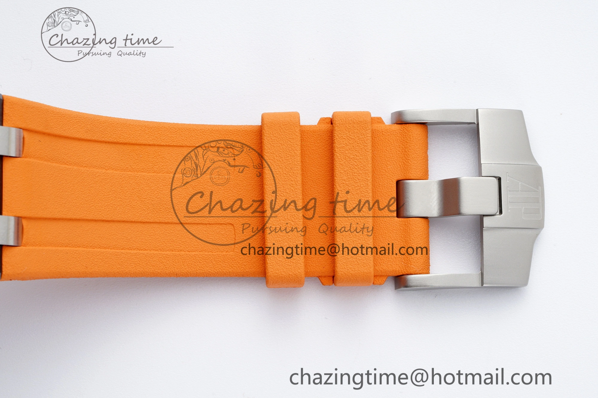 Royal Oak Offshore Diver Black Ceramic IPF Best Edition on Orange Rubber Strap A Sleek 4699