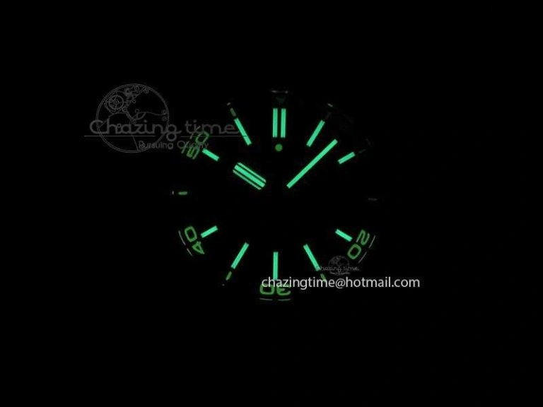 HighQuality Royal Oak Offshore Diver Chronograph Black JF Best Edition On Black Rubber Strap A 5073